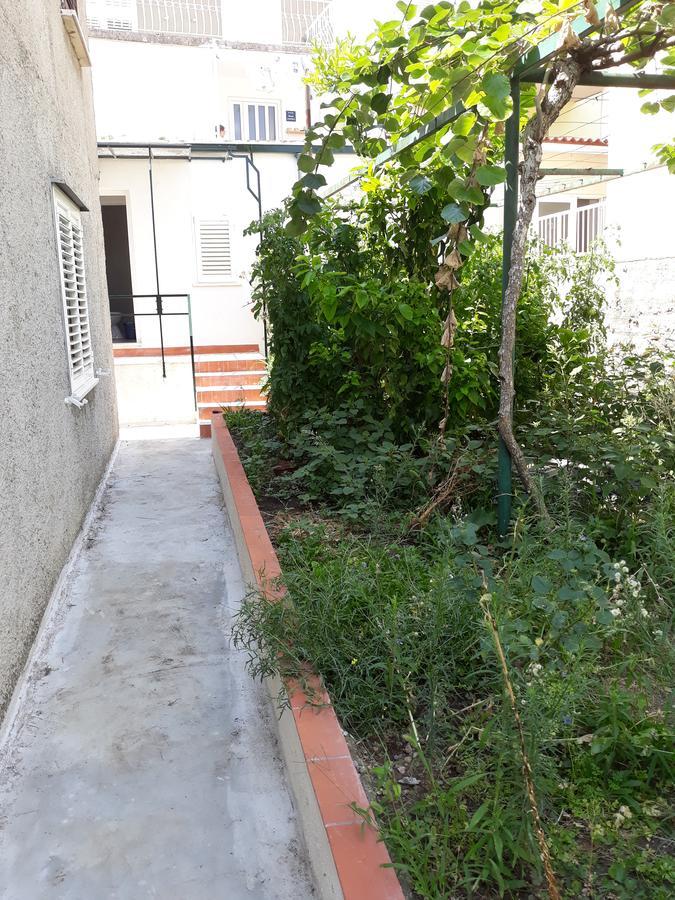 Studio Apartment Garden Dubrovnik Exterior photo